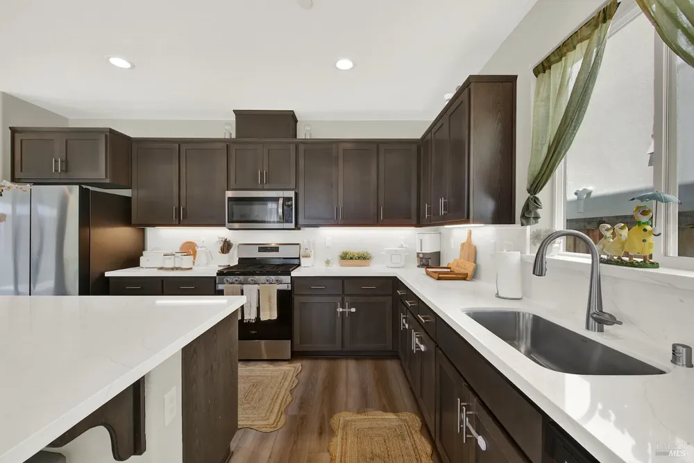 1501 Nightfall Ln, Fairfield, CA 94533