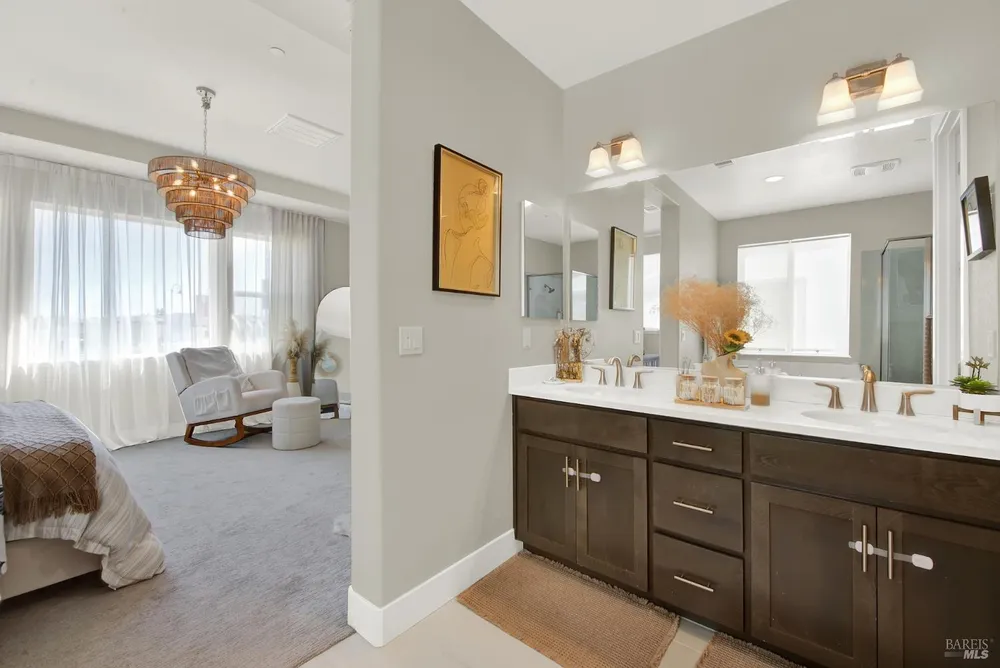 1501 Nightfall Ln, Fairfield, CA 94533