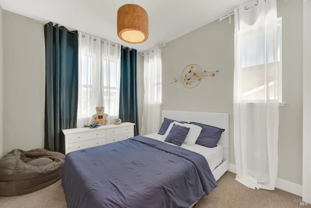 1501 Nightfall Ln, Fairfield, CA 94533