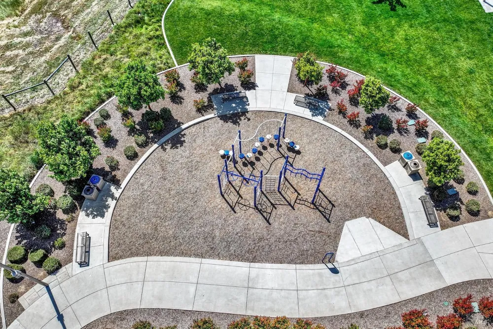 1501 Nightfall Ln, Fairfield, CA 94533