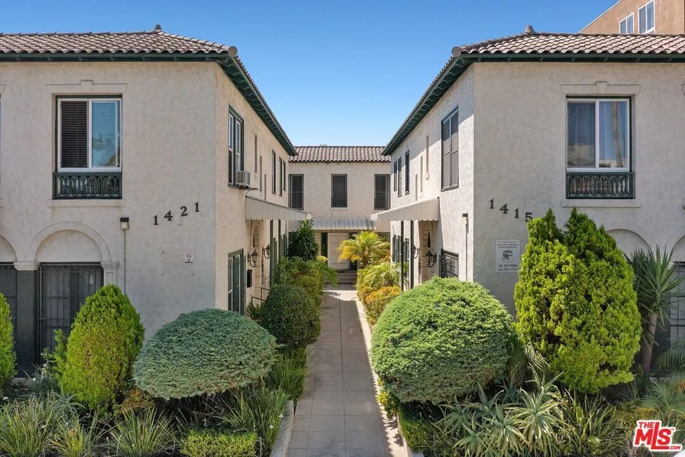 1415 S ST ANDREWS PL, South Los Angeles, CA 90019