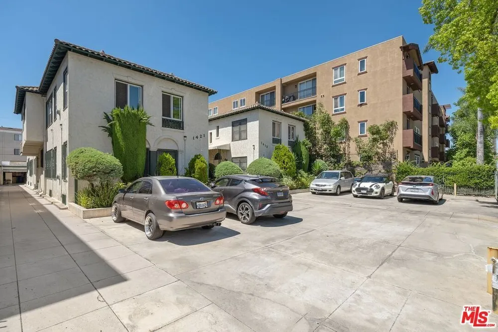 1415 S ST ANDREWS PL, South Los Angeles, CA 90019