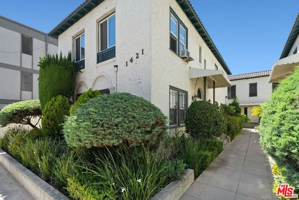 1415 S ST ANDREWS PL, South Los Angeles, CA 90019