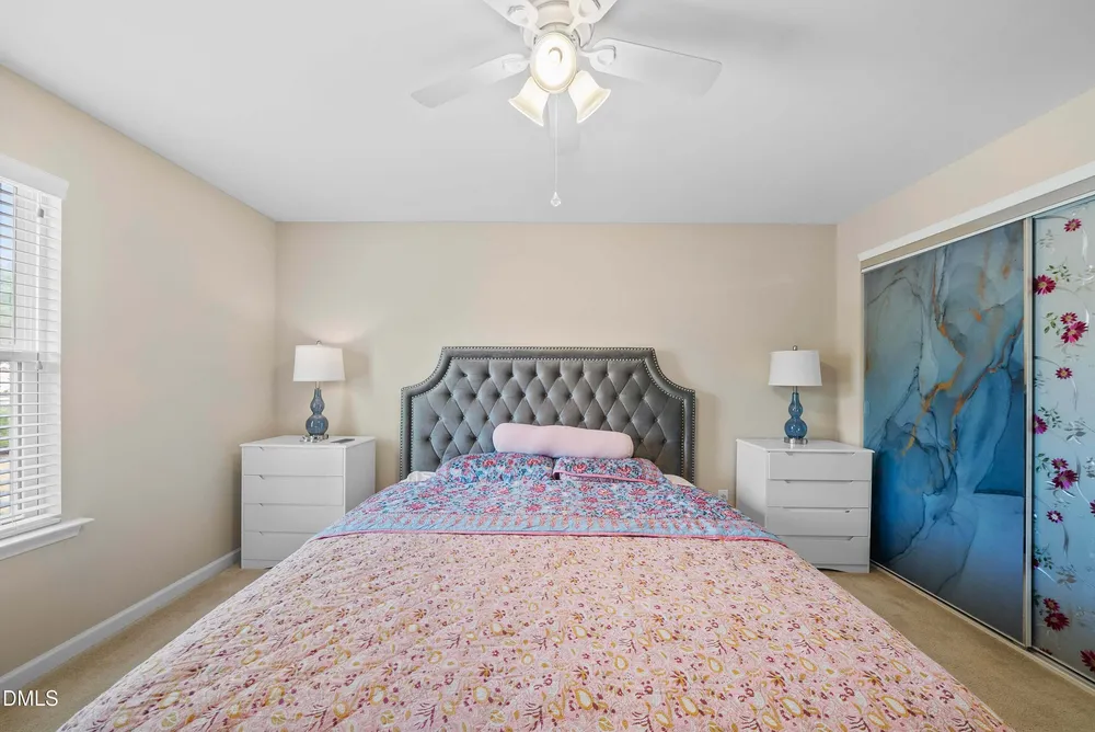 105 Autumn Crest Ln, Fuquay-Varina, NC 27526