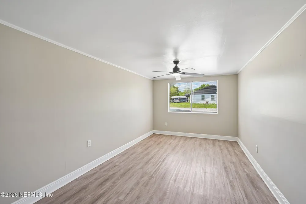 10554 Dobell Rd, Jacksonville, FL 32246
