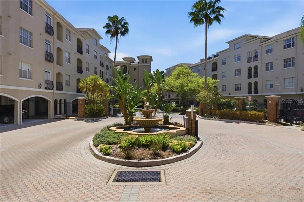 501 Knights Run Ave, Tampa, FL 33602