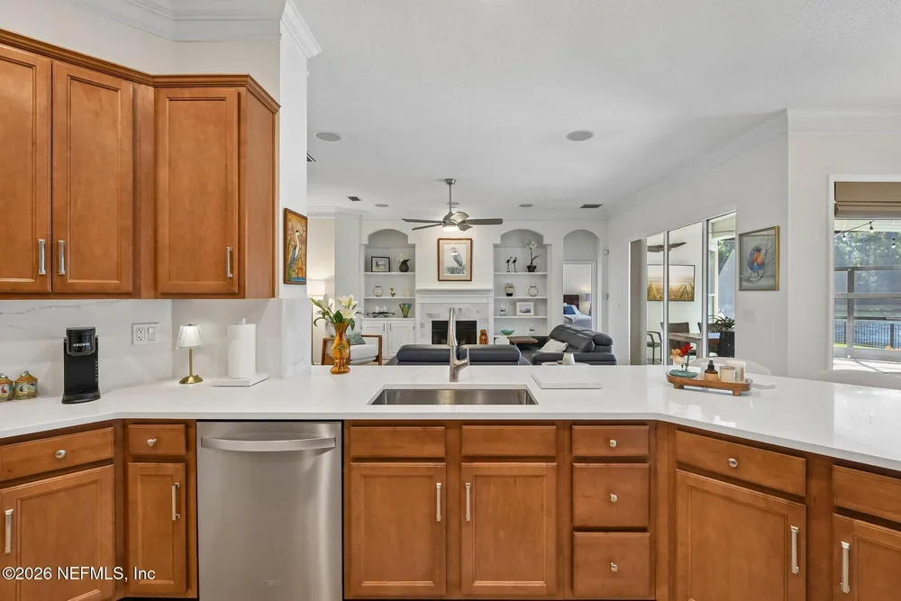 2525 Sunny Creek Dr, Fleming Island, FL 32003