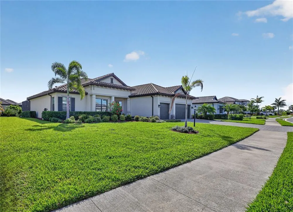 4911 Sparkling Sea Ln, Bradenton, FL 34211