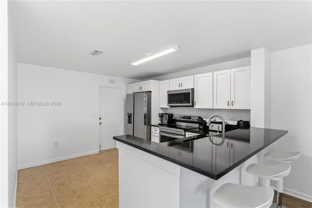 4065 Crystal Lake Dr, Deerfield Beach, FL 33064
