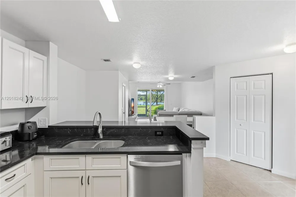 4065 Crystal Lake Dr, Deerfield Beach, FL 33064