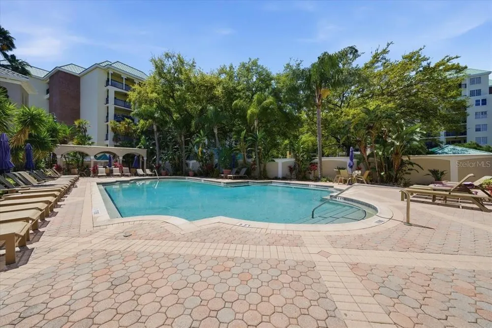 501 Knights Run Ave, Tampa, FL 33602