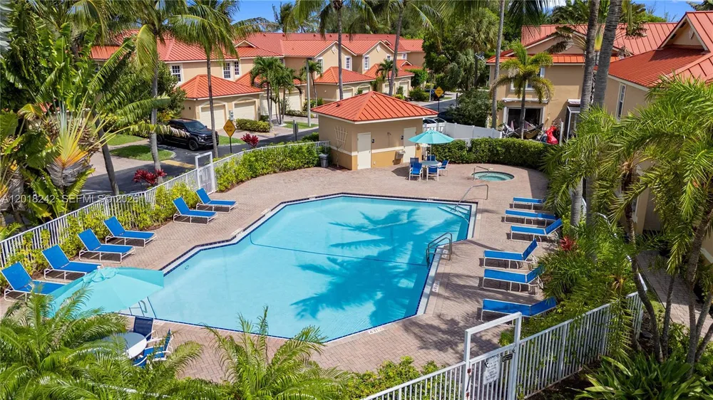 4065 Crystal Lake Dr, Deerfield Beach, FL 33064