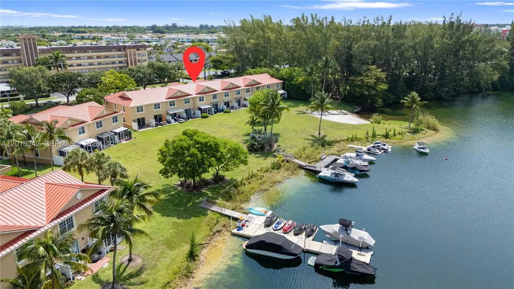 4065 Crystal Lake Dr, Deerfield Beach, FL 33064