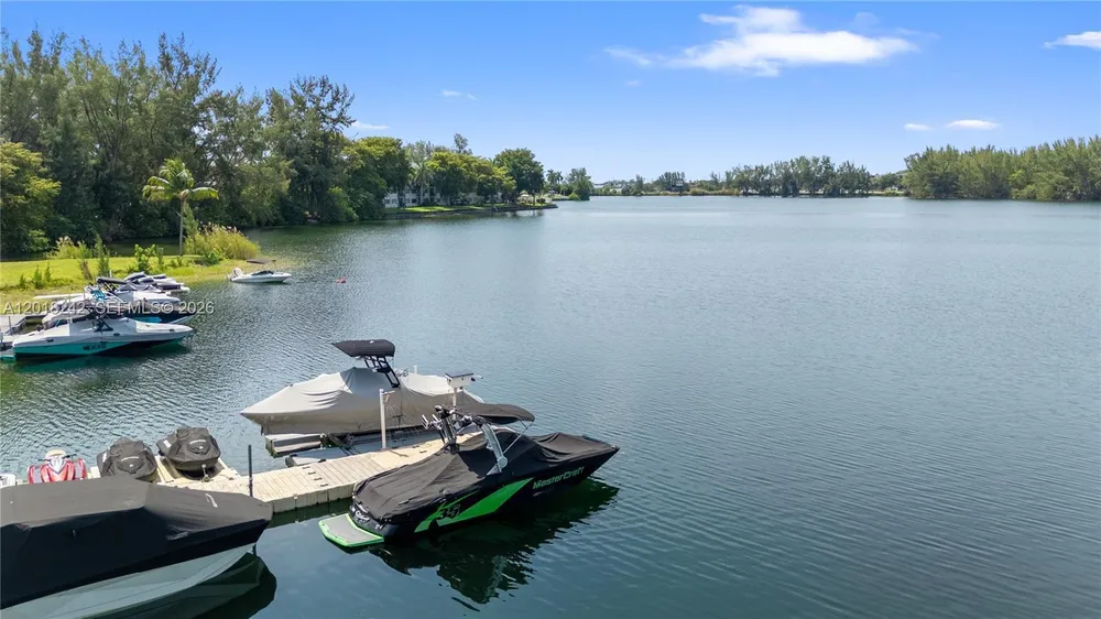 4065 Crystal Lake Dr, Deerfield Beach, FL 33064