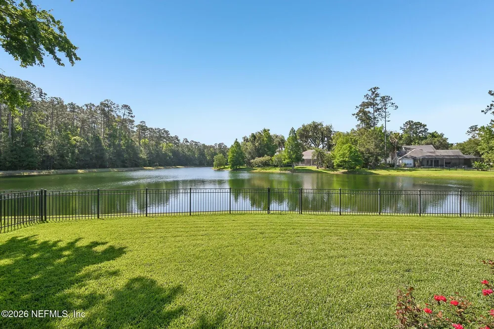 2525 Sunny Creek Dr, Fleming Island, FL 32003