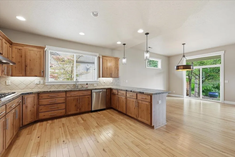 6107 S Windstar St, Spokane, WA 99224