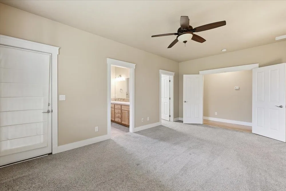 6107 S Windstar St, Spokane, WA 99224