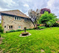 The Street, Stedham, GU29 photo 3