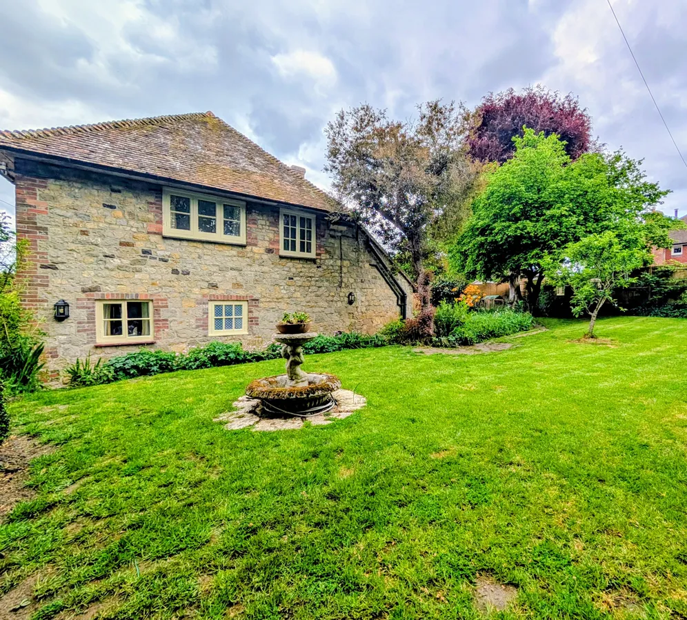The Street, Stedham, GU29 photo 3