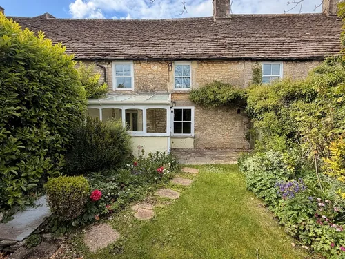 Bath Road, Colerne, Chippenhamphoto