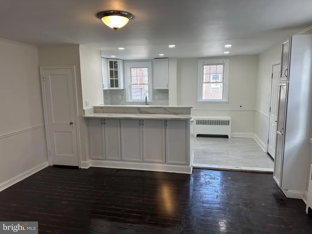 1123 Gilham St, Philadelphia, PA 19111