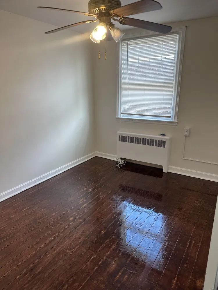 1123 Gilham St, Philadelphia, PA 19111