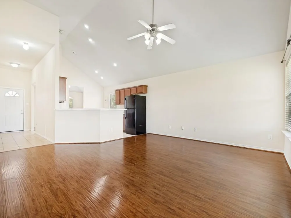 225 Charleston Dr, Anna, TX 75409