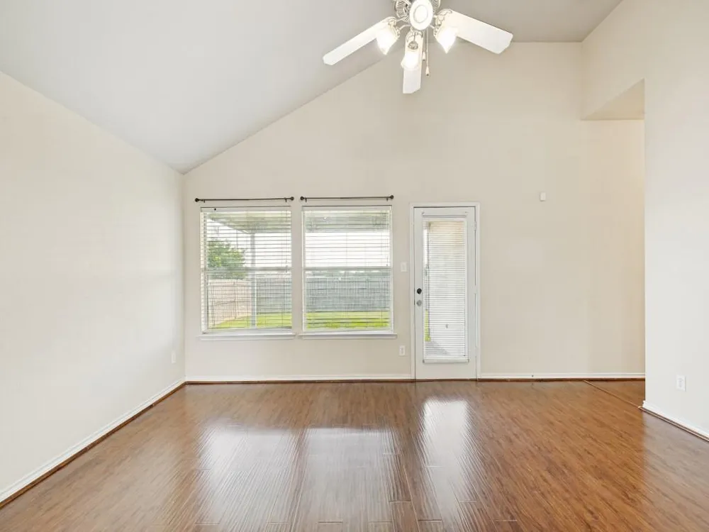 225 Charleston Dr, Anna, TX 75409