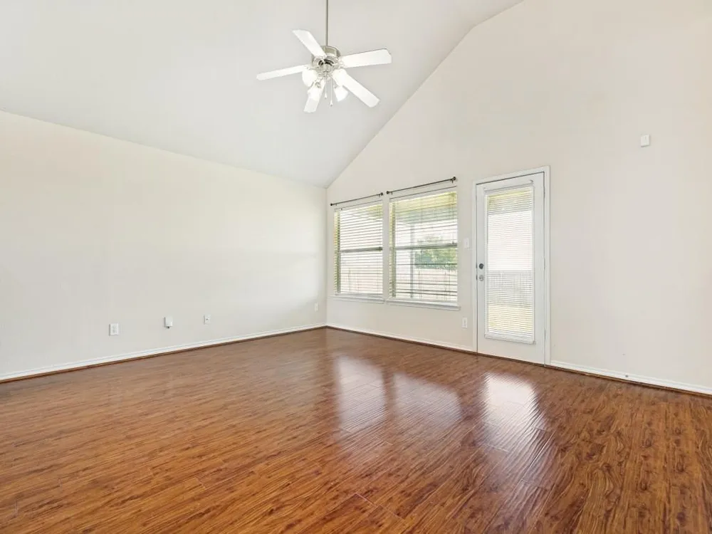 225 Charleston Dr, Anna, TX 75409