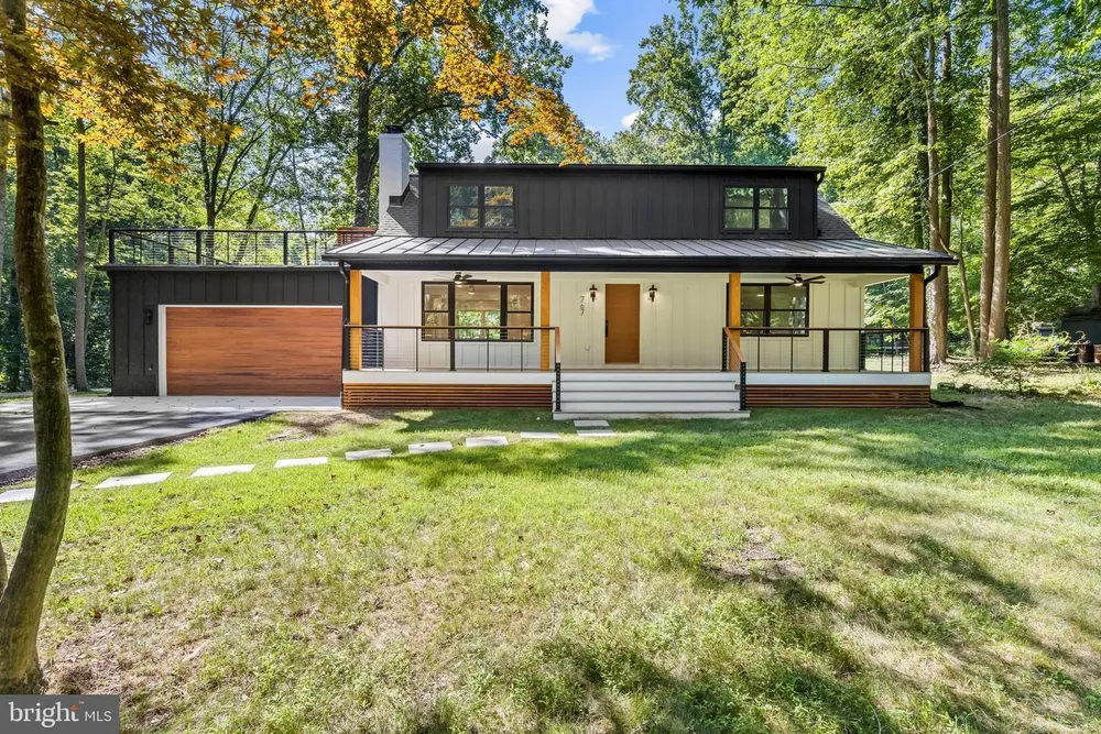 767 Bon Haven Dr, Annapolis, MD 21401