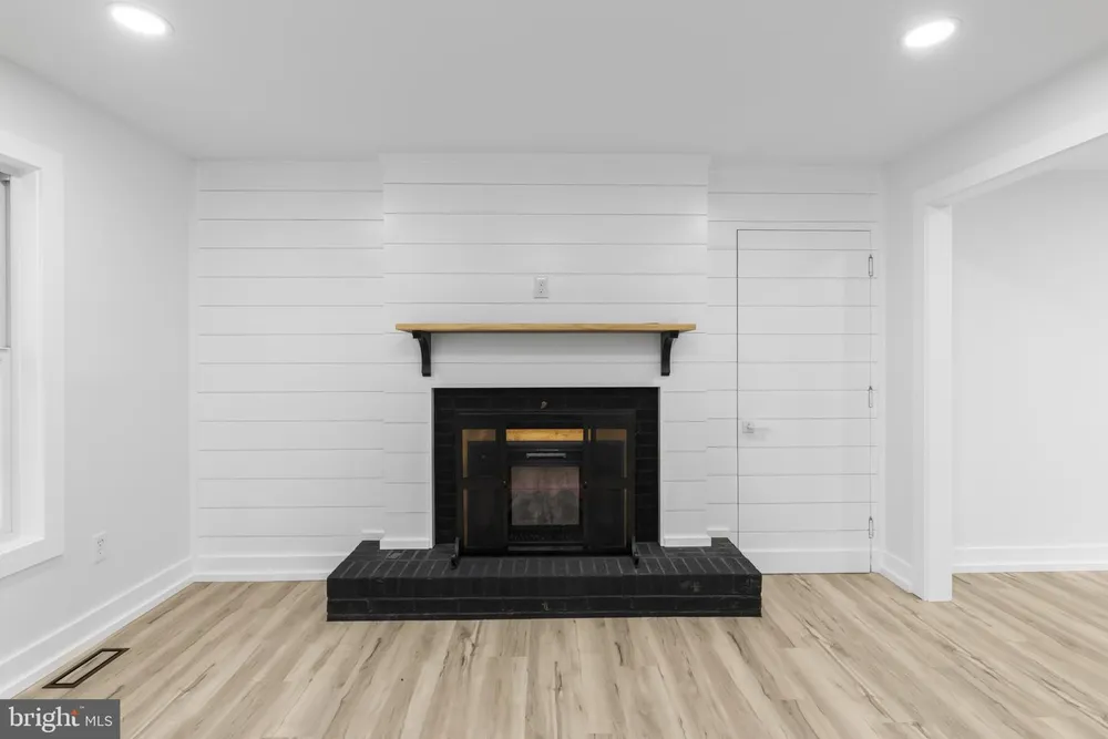767 Bon Haven Dr, Annapolis, MD 21401