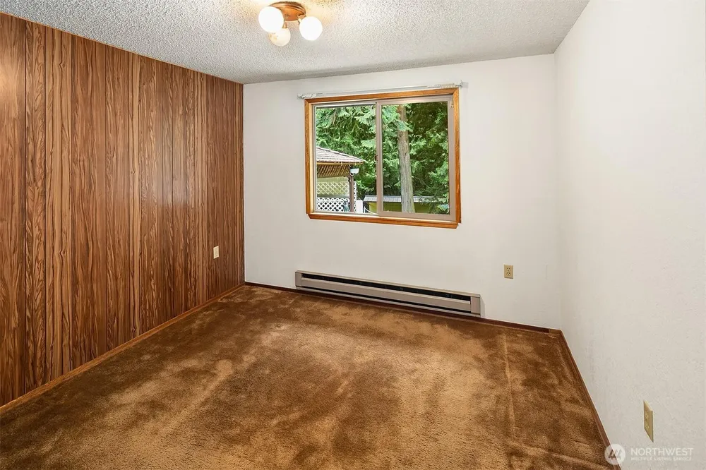 20717 SE 222nd St, Maple Valley, WA 98038