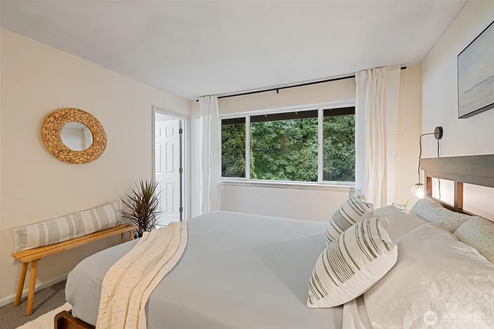 2300 Jefferson Ave NE, Renton, WA 98056