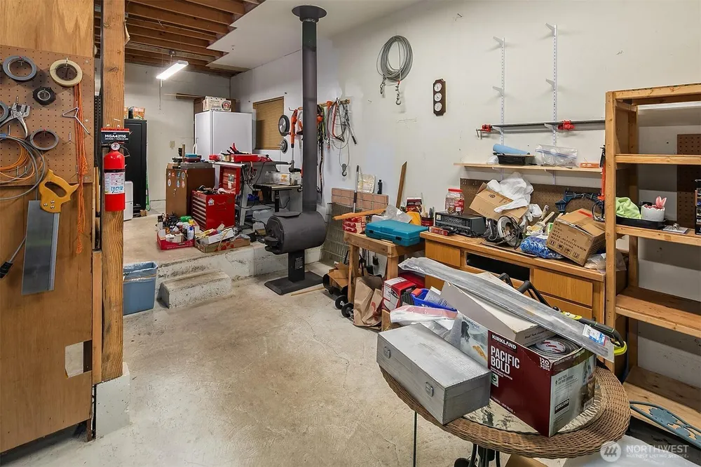20717 SE 222nd St, Maple Valley, WA 98038