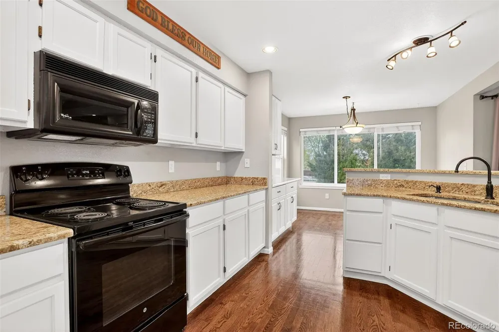13155 W 63rd Pl, Arvada, CO 80004