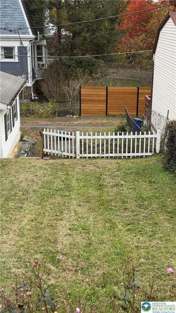 315 Brodhead St, Easton, PA 18042