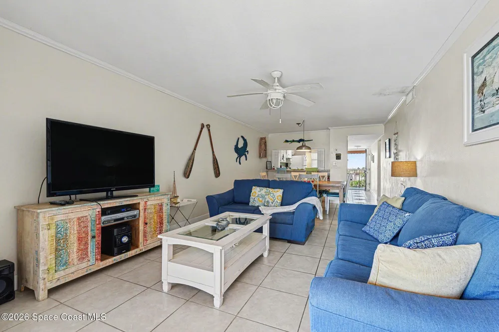 15 Sunflower St, Cocoa Beach, FL 32931