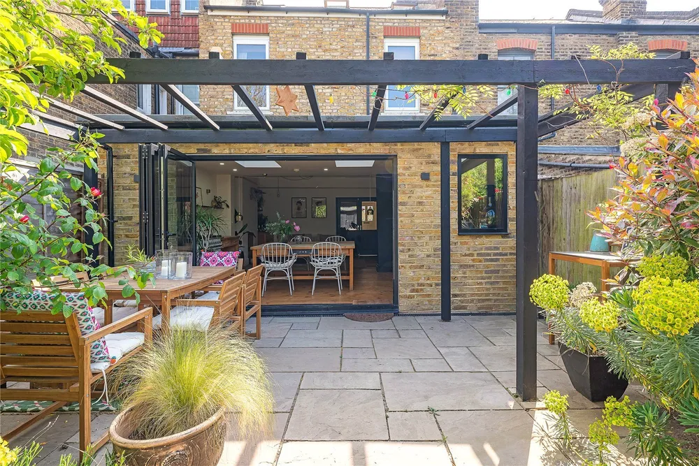 Elsinore Road, London, SE23