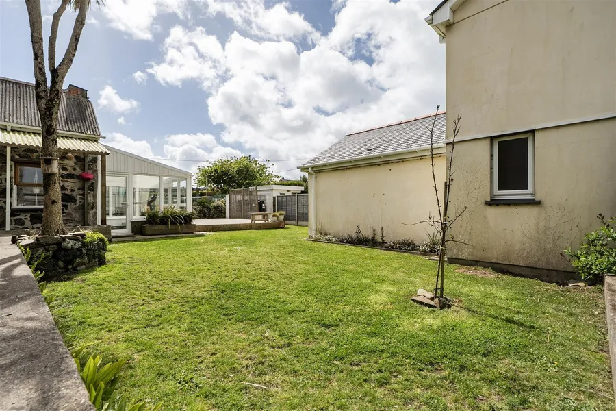 Property Image 38