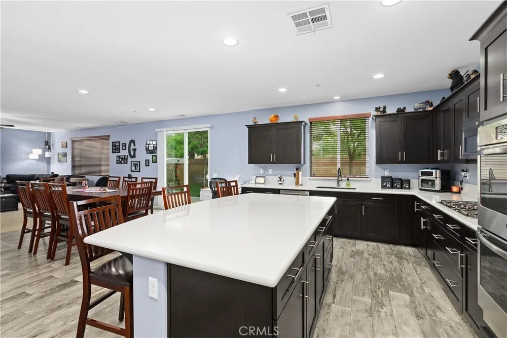 1248 Burgundy Rose Way, Beaumont, CA 92223