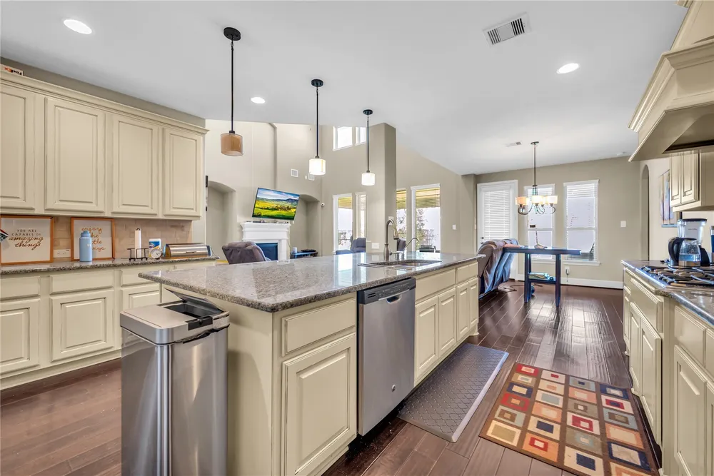 13912 Barrow Cliff Ln, Cypress, TX 77429