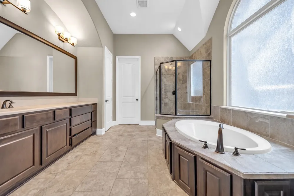 13912 Barrow Cliff Ln, Cypress, TX 77429