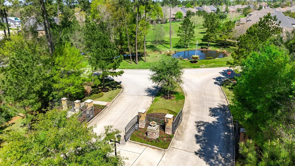 13912 Barrow Cliff Ln, Cypress, TX 77429