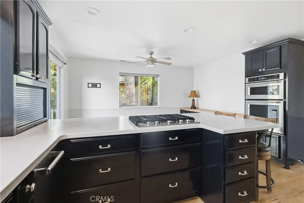 174 Golf Course Rd, Lake Arrowhead, CA 92352
