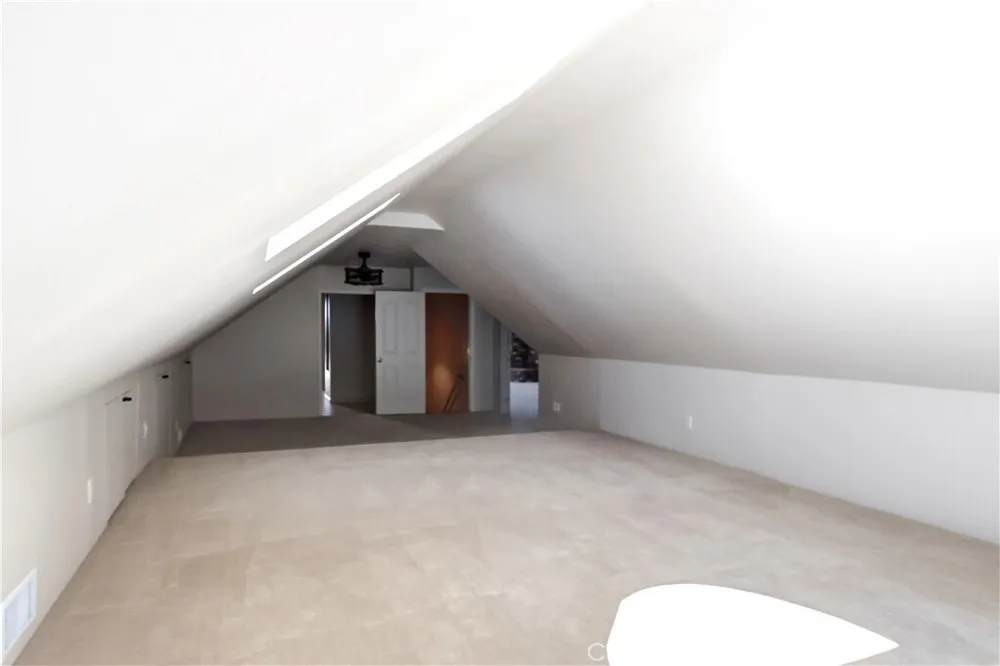 174 Golf Course Rd, Lake Arrowhead, CA 92352