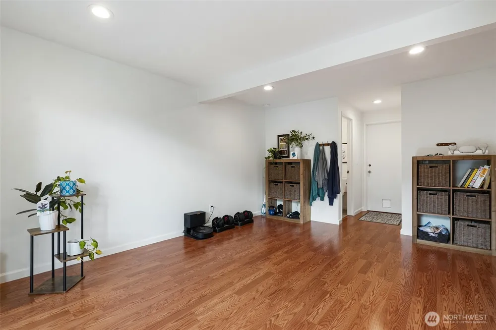 16125 SE 33rd Circle, Bellevue, WA 98008