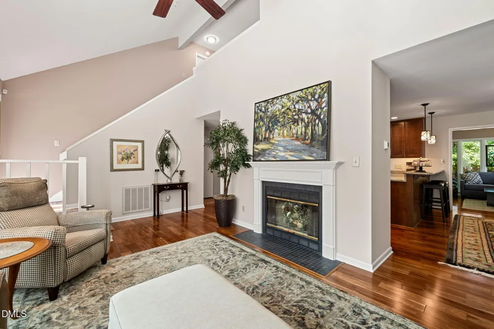 6921 Spring Dr, Raleigh, NC 27613