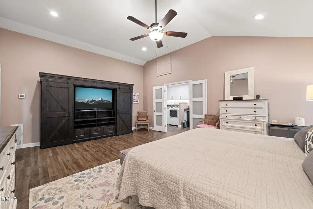 6921 Spring Dr, Raleigh, NC 27613