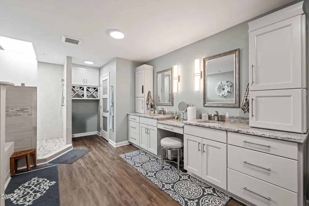 6921 Spring Dr, Raleigh, NC 27613