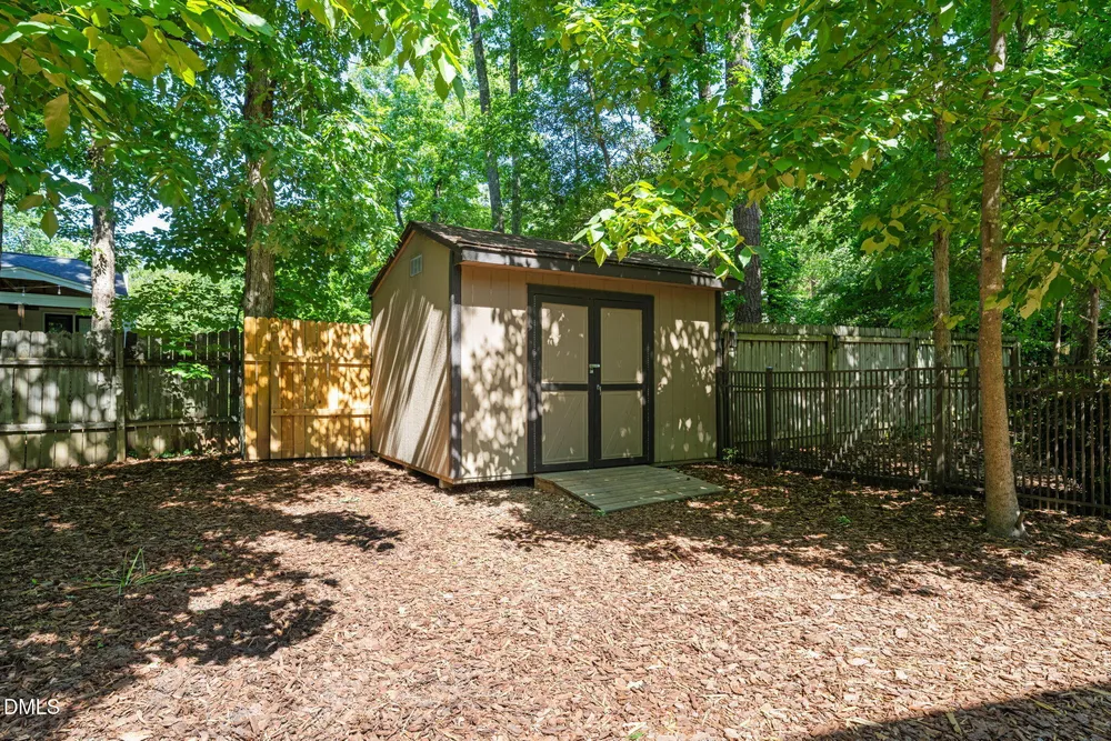 6921 Spring Dr, Raleigh, NC 27613